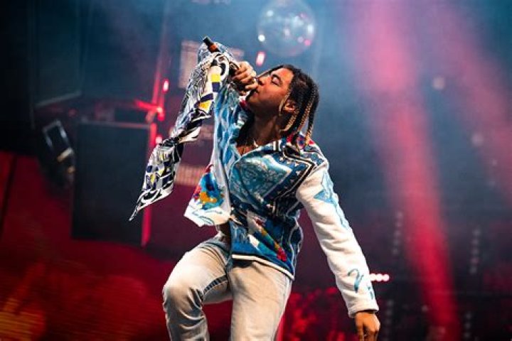 24kGoldn (Golden Von Jones) Bio (Wiki) |
