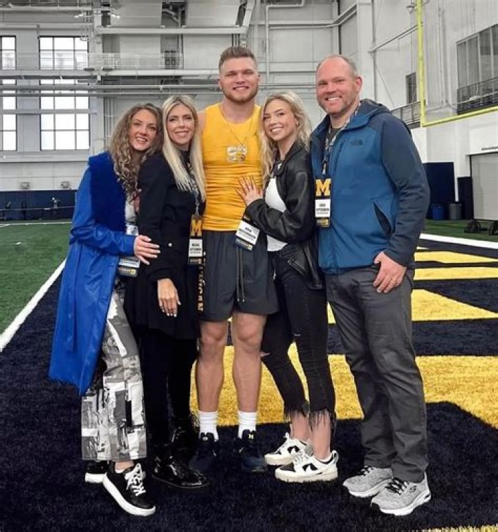 Aidan Hutchinson Father: All About Chris Hutchinson [2023 Update]