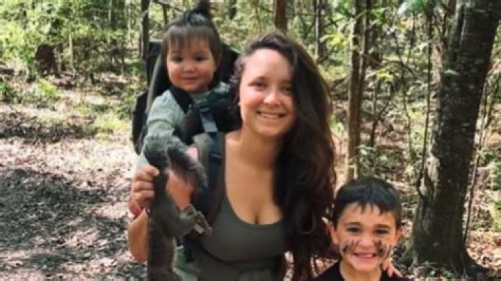 Discoveries On Pickle's Baby In "Swamp People"