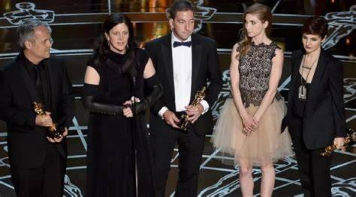 Edward Snowden Height, Weight, Age, Wife, Bio, Family & More