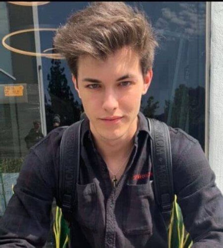 Griffin Johnson Height, Weight, Age, Net Worth, Dating, Bio, Facts |