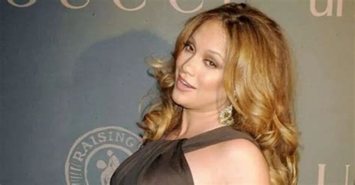 Jennifer Lopez's Pregnancy Rumors Examined