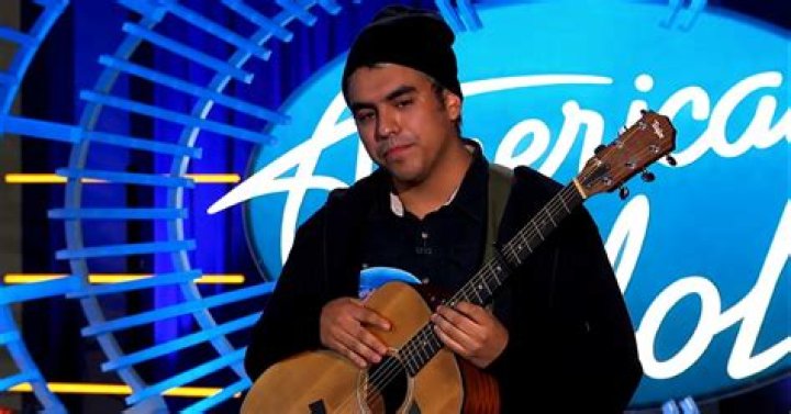 Meet American Idol runner-up Alejandro Aranda Instagram, age, real job! Mon 20 May 2019 14: