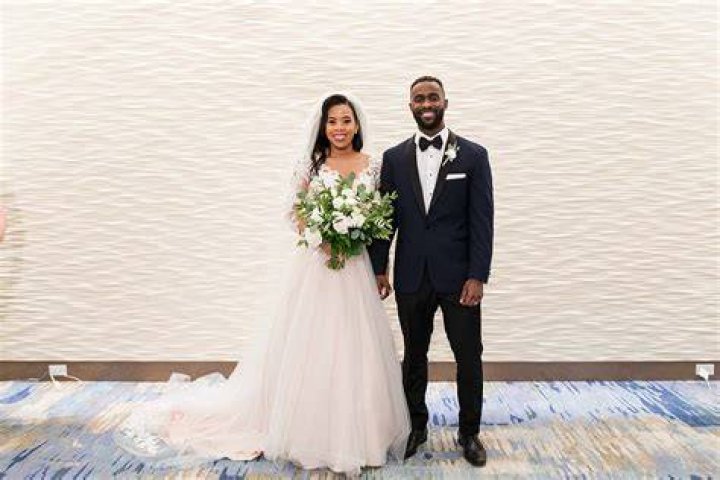 Meet the Houston Newlyweds |