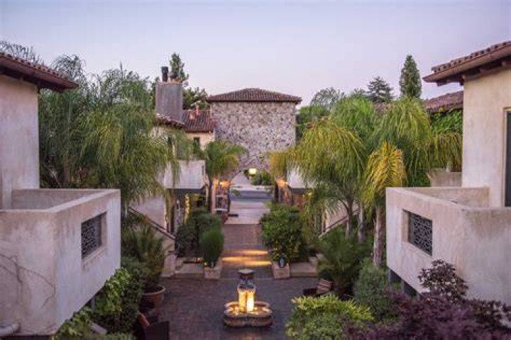 North Block Hotel Review, Napa Valley, California |