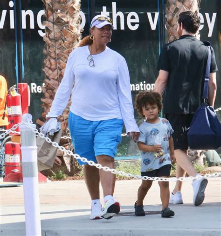 Queen Latifah's Family Life: Uncover The Surprising Truth