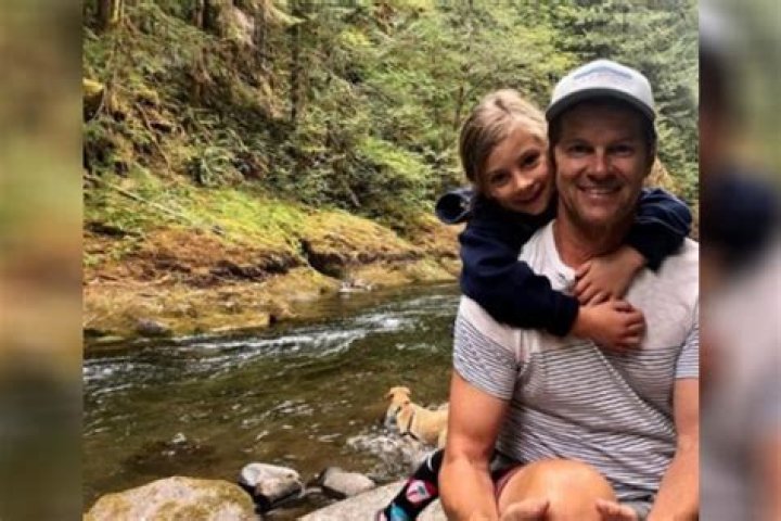Revealed, The Reason Behind Renee O'Connor Divorce With Steve Muir, Who Is She Dating Now?