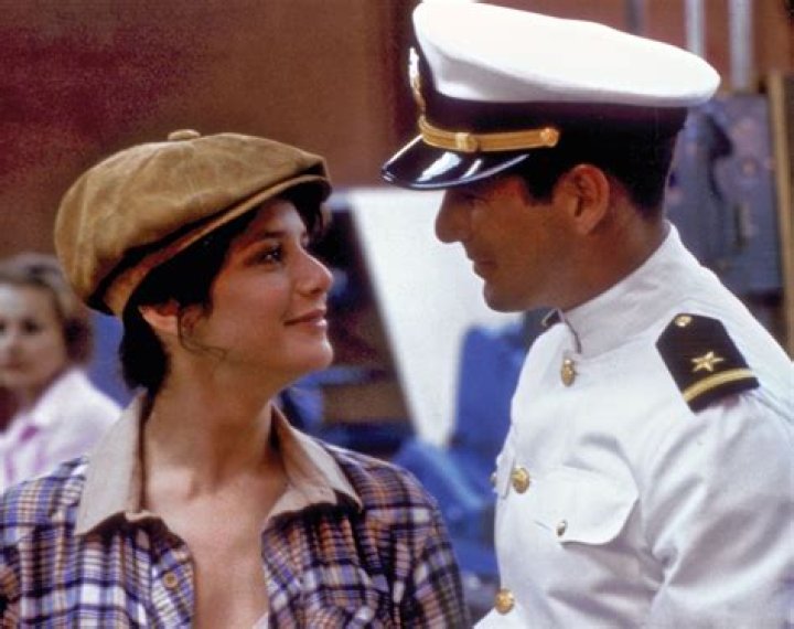 Richard Gere and Debra Winger in 'An Officer And A Gentleman'