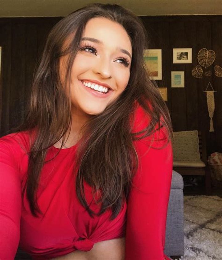 Teilor Grubbs | ZoomVlog