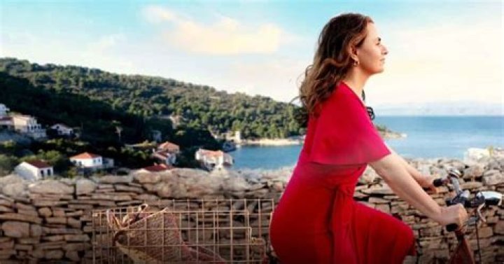 Trip to island paradise is a feel-good, memorable affair |