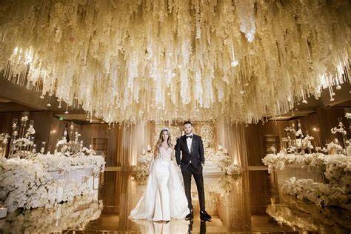 Unveiling The Lavish Wedding Of Susan Andrews And Tucker Carlson