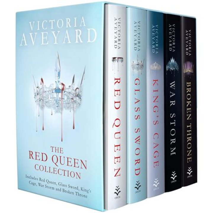 Victoria Aveyard Biography, Age, Height, Husband, Net Worth, Family