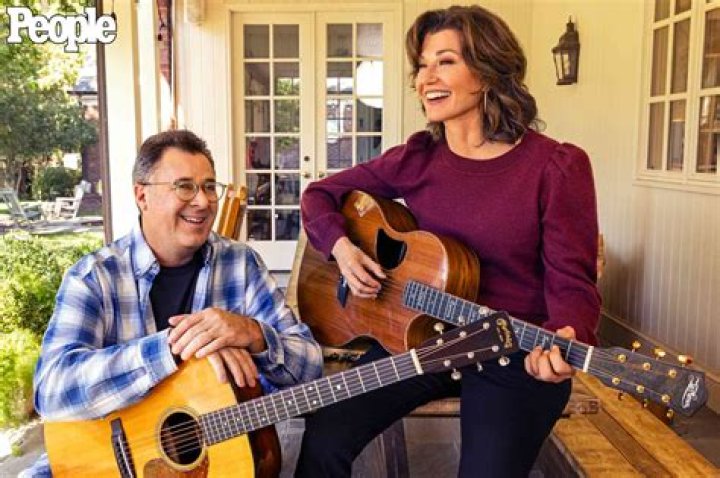 Vince Gill Married to Wife Amy Grant. Check His Net Worth, Age & Daughter. 2022 |