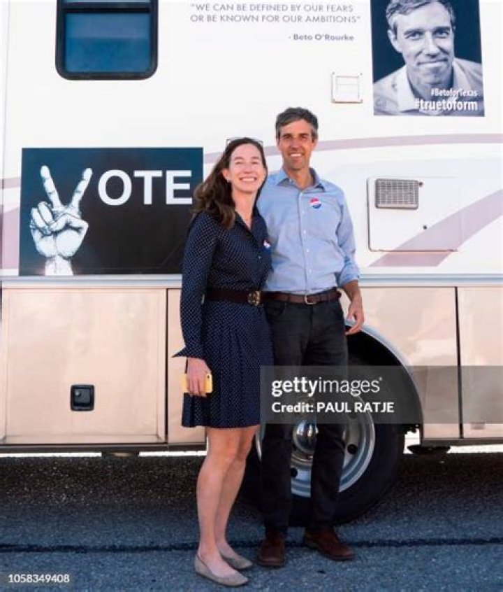 Who Is Beto O'Rourke's Wife? Meet Amy Sanders O'Rourke