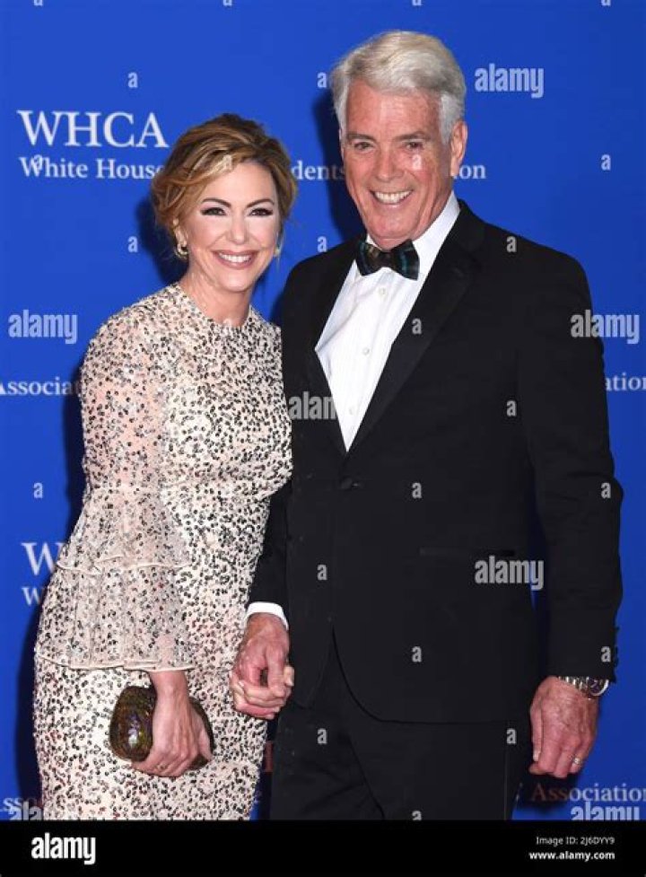 Who Is John Roberts Fox News Wife Kyra Phillips? Explore His Married Life |